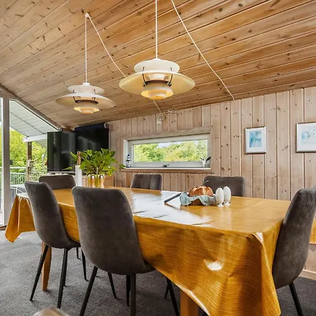 Awesome In With Sauna Casa de Férias *