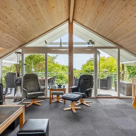 Awesome In With Sauna